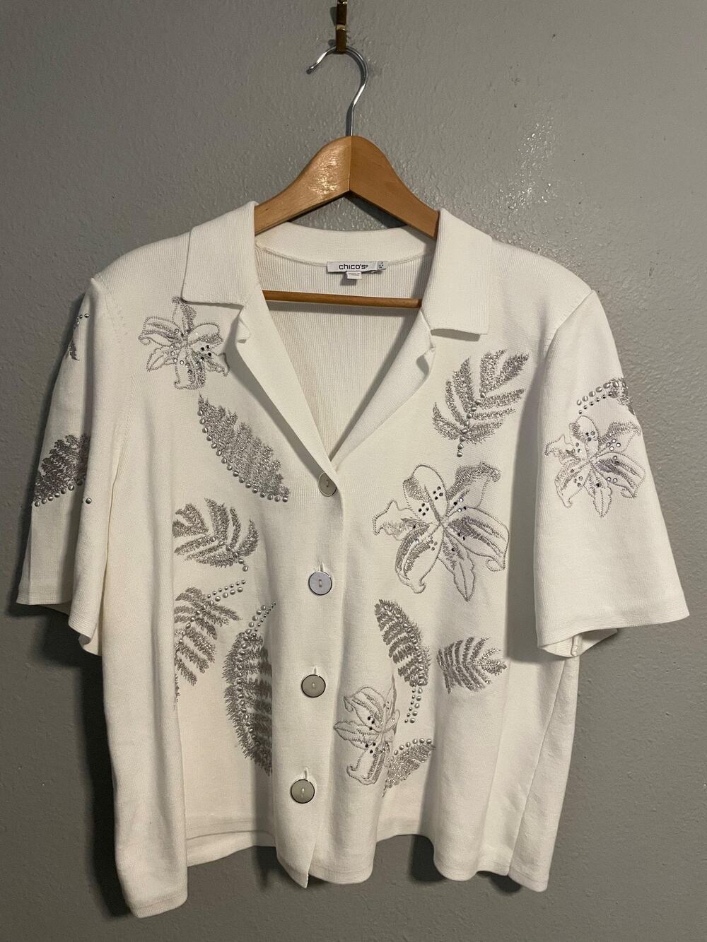 Chicos Womens Cardigan Size 3 US XL White Silver Floral Rhinestone Short Sleeve